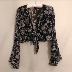 Tie front bell sleeved crop top